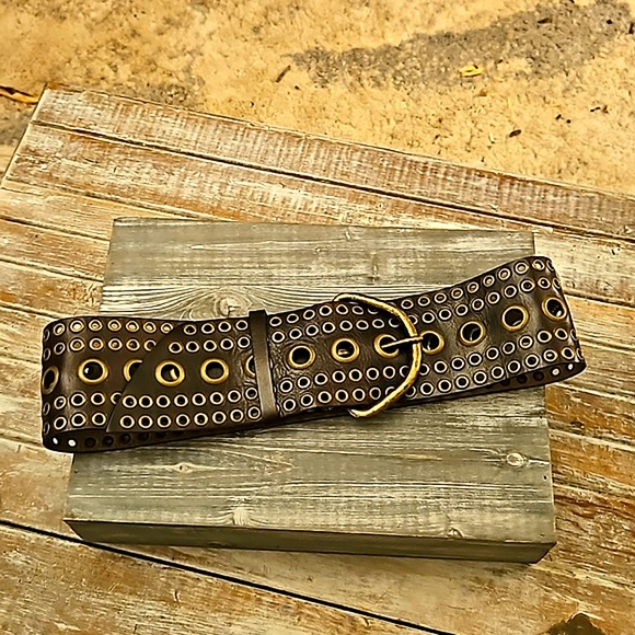 Streets Ahead Accessories - Vintage 90's Italian Leather Belt with embellished hardware
